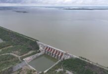 Inició el desfogue de la presa El Cuchillo, de NL, para pagar la deuda de agua a EU