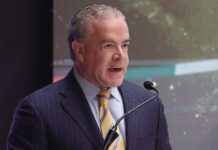 Revoca tribunal colegiado protección a Raúl Rocha, codueño de Miss Universo