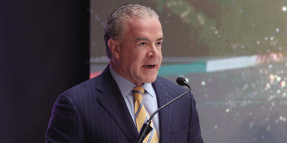 Revoca tribunal colegiado protección a Raúl Rocha, codueño de Miss Universo