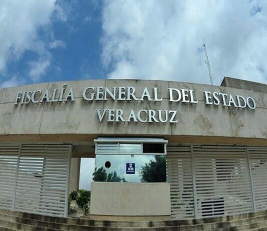 Trasciende que la FGE solicitó desaforar a los alcaldes de Ixhuatlán del Sureste y Úrsulo Galván
