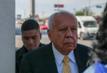 #LuzYSombra Dan cargo en la SEP a ex director del INM; ¿y los 40 migrantes calcinados?