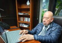 “Ni yo tengo prestaciones”, les dice rector de la UPAV a 5 mil trabajadores al anunciarles que serán despedidos “hasta nuevo aviso”