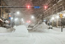 Tormenta invernal paraliza a Estados Unidos y provoca la cancelación de más de 9 mil vuelos