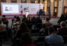 Sheinbaum destaca inicio del 2026 con ganancia del peso, aumento del salario e incremento en llegada de visitantes internacionales