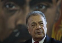 Asigna la SEP 828 mdp a los Cendis de la esposa del dirigente nacional del PT