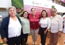 Distribuye SEV más de 10 mil paquetes escolares y equipo de cómputo