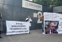Veracruzana se manifiesta en la SEP; acusa abuso sexu@l de su hija en Escuela Secundaria Técnica Industrial de Minatitlán