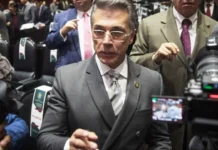 Suspende Morena militancia de Sergio Mayer por dejar Congreso para irse a reality de Televisa