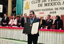 Miguel Valera recibe Premio Nacional de Periodismo junto a destacados veracruzanos