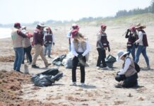 Refuerzan limpieza de Playa Chalchihuecan rumbo a Semana Santa