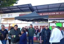 Toman agremiados del SIMVE oficinas de la SEV para exigir atención a demandas