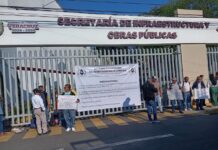 Trabajadores del SEPEV toman oficinas de SIOP por incumplimiento a laudos laborales