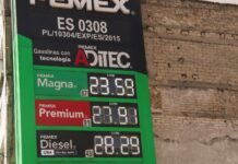 Acuerdan gobierno federal y gasolineros bajar precio del diésel a menos de $28.30 el litro