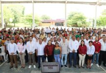 Entrega SEV más de 430 constancias y certificados de educación básica en San Andrés Tuxtla