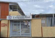 Amenaza escrita en baño de primaria de Xalapa activa protocolos y genera movilización de padres de familia