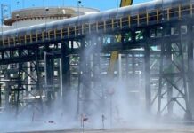 Revelan que Pemex minimizó alerta por fuga de gas en coquizadora de Dos Bocas; ayer explotó