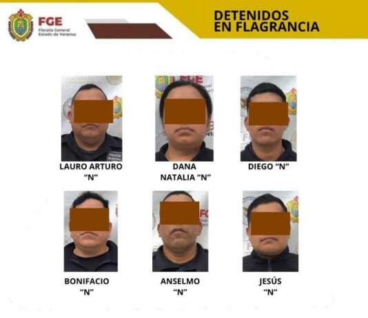 Escándalo en Coscomatepec: detienen policías municipales con droga dentro en su propia comandancia