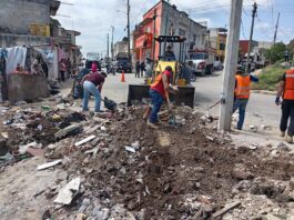 Realiza Ayuntamiento de Xalapa operativo de limpieza en la colonia Fraternidad Antorchista