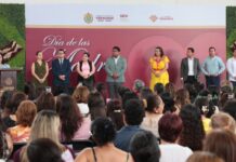 Reconoce SEV labor de madres trabajadoras al servicio de la educación en Veracruz