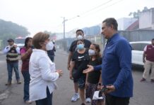 Acude Rosa María a supervisar labores de combate a incendio en zona norte de la ciudad