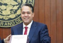 Se entrega también en EU Enrique Díaz Vega, ex Secretario de Finanzas de Sinaloa