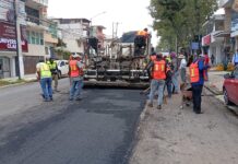 Este martes continúan los trabajos de bacheo sobre Miguel Alemán