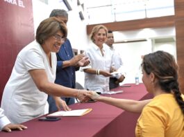 Refrenda Rosa María compromiso con el desarrollo del sector pesquero y acuícola
