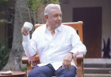 Sale López Obrador a pedir que, “por el bien de todos, regrese el otro Trump”