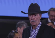 Fox acusa a Morena de violar la ley tras detención de Ernesto Ruffo