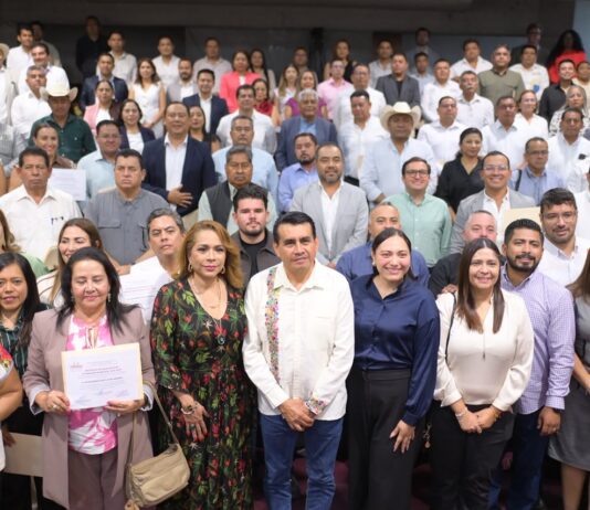 Entrega Congreso 156 Distintivos de Excelencia en Planeación Municipal 2026-2029