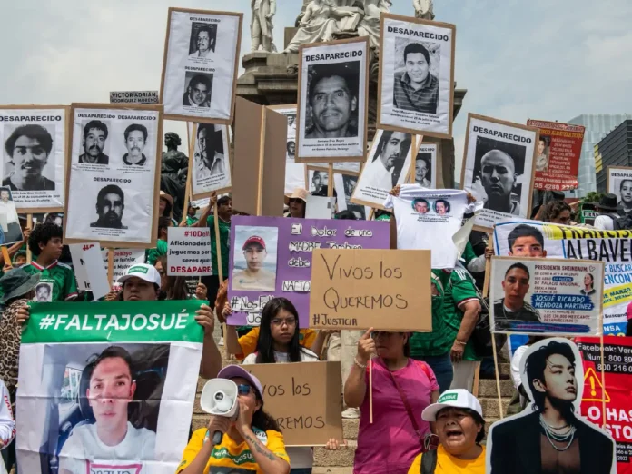 Madres-buscadoras-se-movilizan-en-calles-de-CDMX-10-de-mayo-no-es-de-fiesta