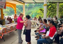 ISSSTE Veracruz entrega credenciales permanentes y hojas de beneficiarios a jubilados y pensionados del norte del estado