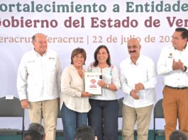 Fortalece Ayuntamiento de Veracruz los servicios municipales con pipa donada por PEMEX