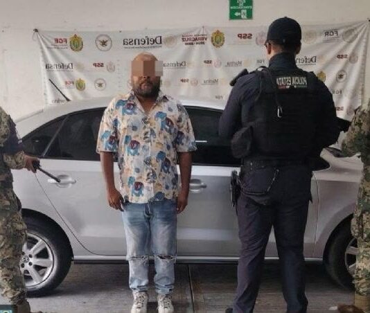 Detienen a director del diario El Buen Tono, de Córdoba; conducía vehículo con reporte de robo