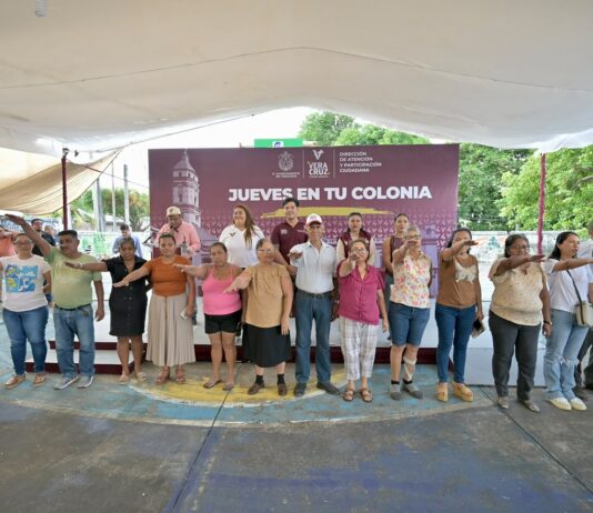 Refrenda Rosa María compromiso de trabajar cerca de la gente en el “Jueves en tu Colonia”