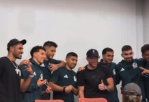 Regala youtuber relojes de lujo a seleccionados; apostó 2 millones de dólares a México contra Ecuador