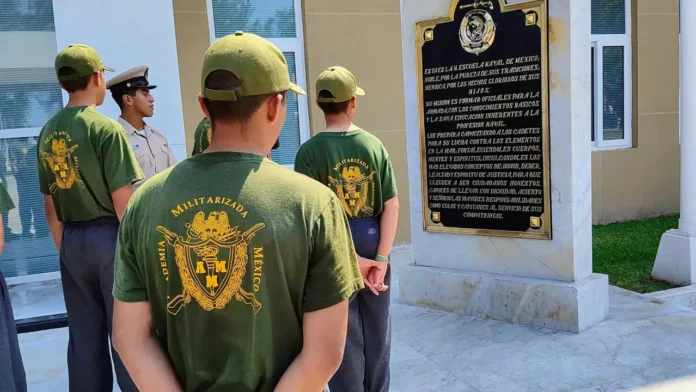 escuela-militarizada