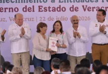 Entrega Pemex a gobierno de Nahle combustible, maquinaria y vehículos; apoyos suman 149.5 mdp