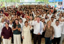 Anuncia Rosa María beca para estudiantes de universidades públicas