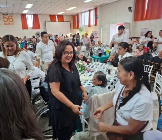 DIF Xalapa fomenta bienestar, convivencia y participación de las personas adultas mayores