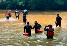 Rescatan a pescador de Uxpanapa que permaneció 15 días desaparecido en cenote de Juchitán, Oaxaca