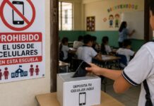 Anuncia la SEP ‘acuerdo unánime’ para prohibir uso de celulares en aulas de primaria y secundaria