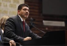 Reportan fallecimiento de diputado federal Zenyazen Escobar