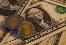 Septiembre, el peor mes para el peso mexicano; se deprecia 4.3%